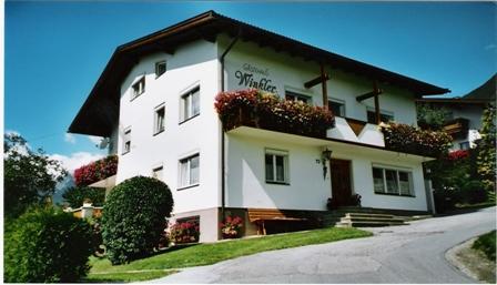 Gastehaus Winkler Hotel Karres Ngoại thất bức ảnh